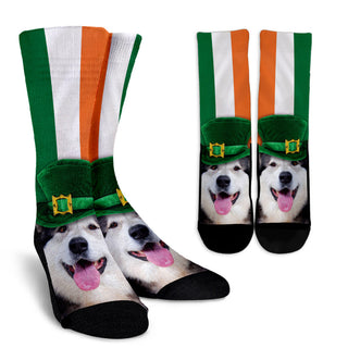 Irish Husky Ireland Flag Background Crew Socks