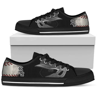 Artistic Scratch Of Chicago White Sox Low Top Shoes