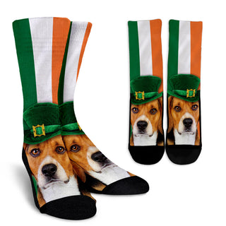 Irish Beagle Ireland Flag Background Crew Socks