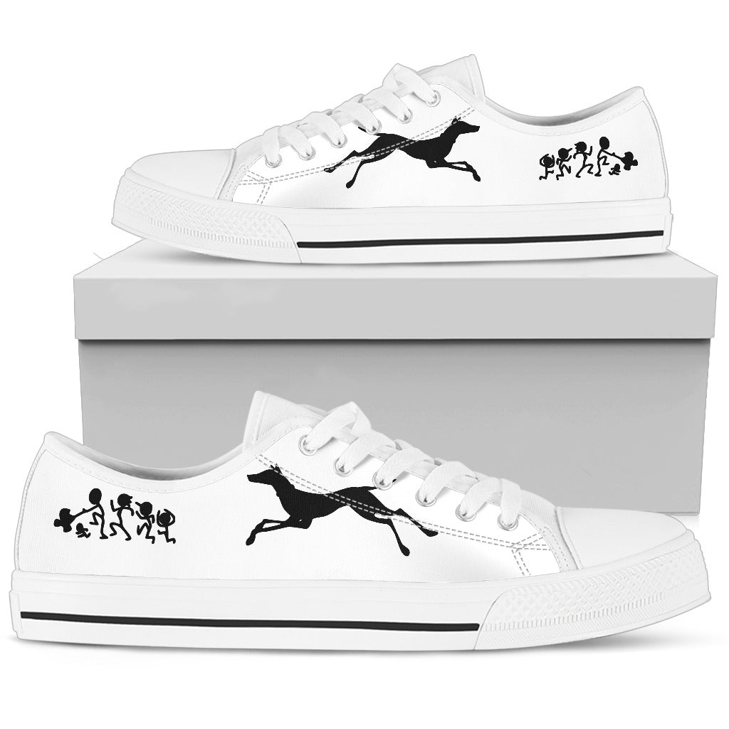 My Doberman Ate Your Stick Family Low Top Shoes