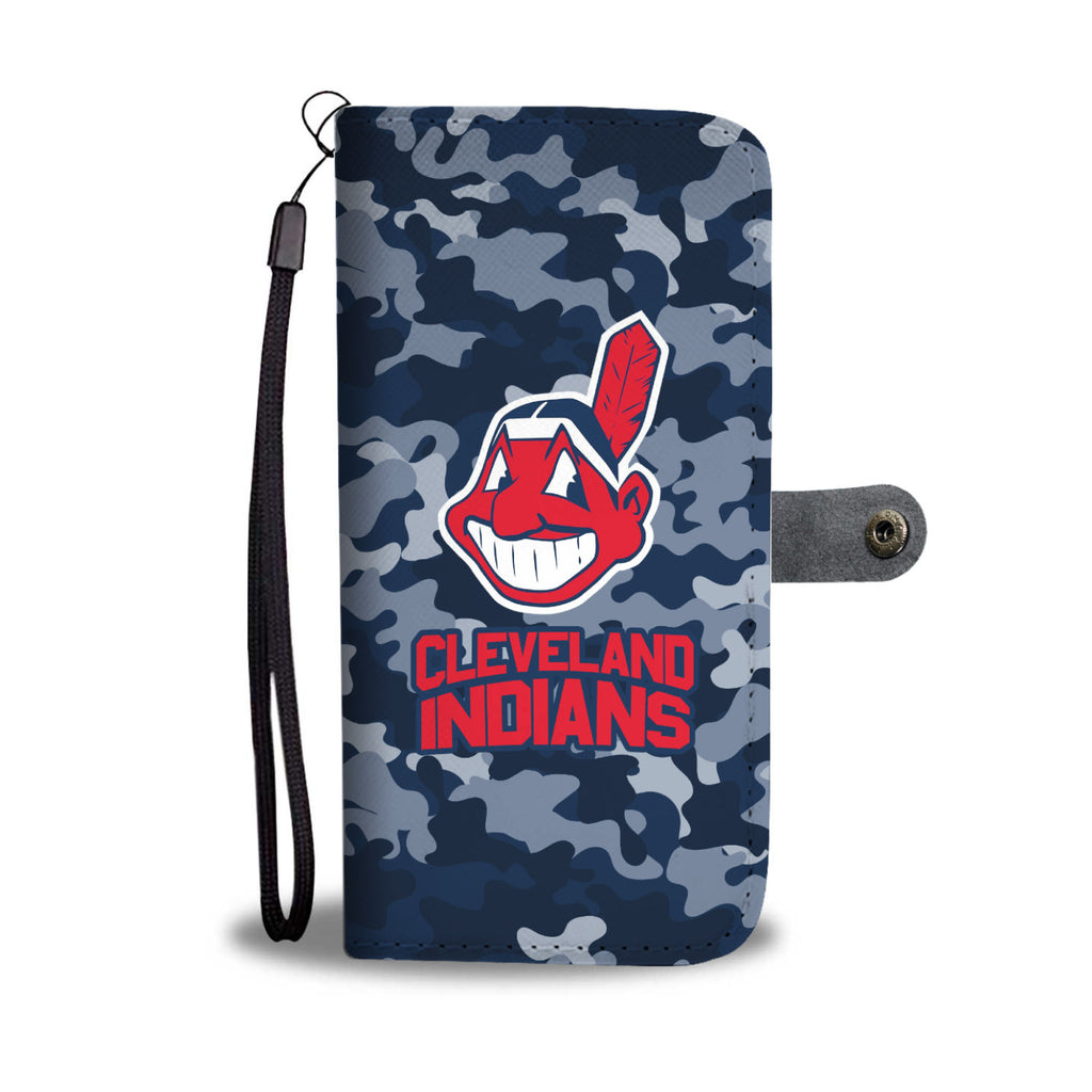 Gorgeous Camo Pattern Cleveland Indians Wallet Phone Cases