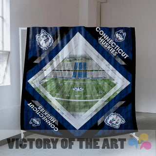 Pro Connecticut Huskies Stadium Quilt For Fan