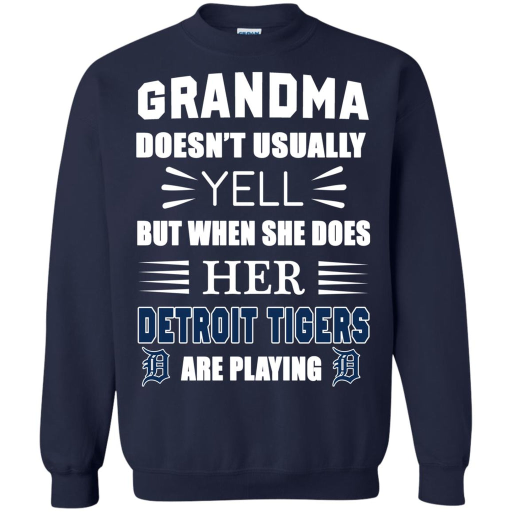 Cool Grandma Doesn't Usually Yell She Does Her Detroit Tigers Tshirt
