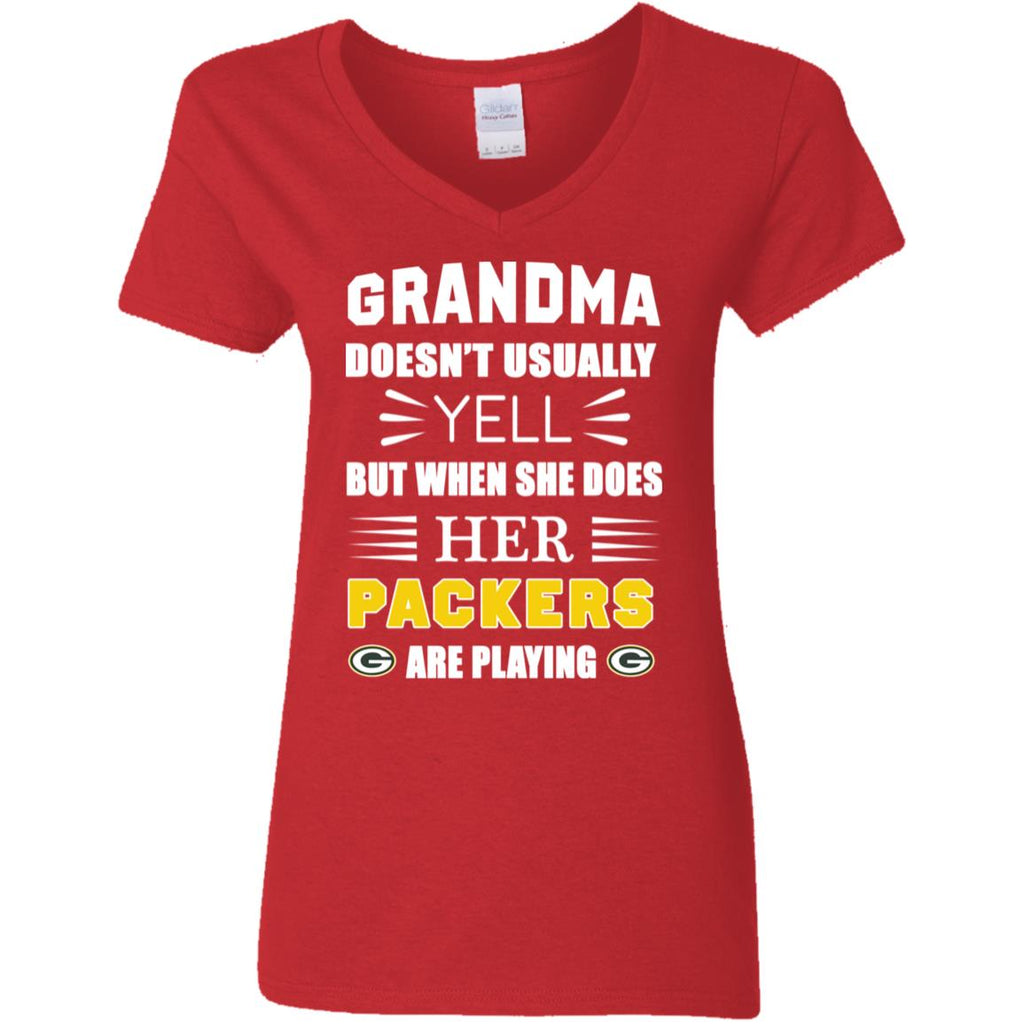 Grandma Doesn't Usually Yell She Does Her Green Bay Packers Tshirt