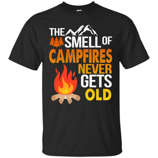 Nice Camping Tee Shirt The Smell Of Campfires Never Get Old is gift