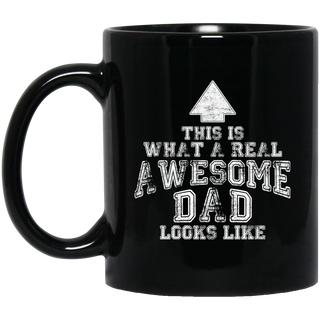 Nice Daddy Mugs - This Is What A Real Awesome Dad Looks Like