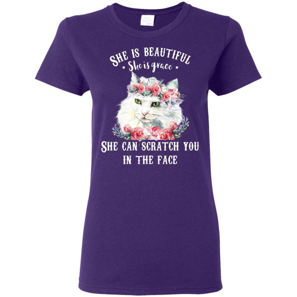 Funny Cat Tee Shirt - She can stab scratch you in the face is best kitten gift