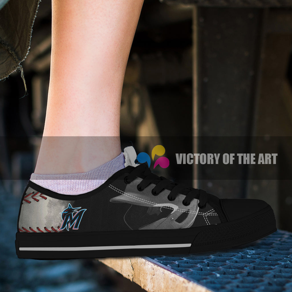 Artistic Scratch Of Miami Marlins Low Top Shoes
