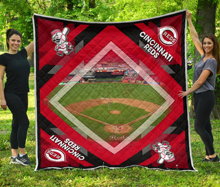 Pro Cincinnati Reds Stadium Quilt For Fan