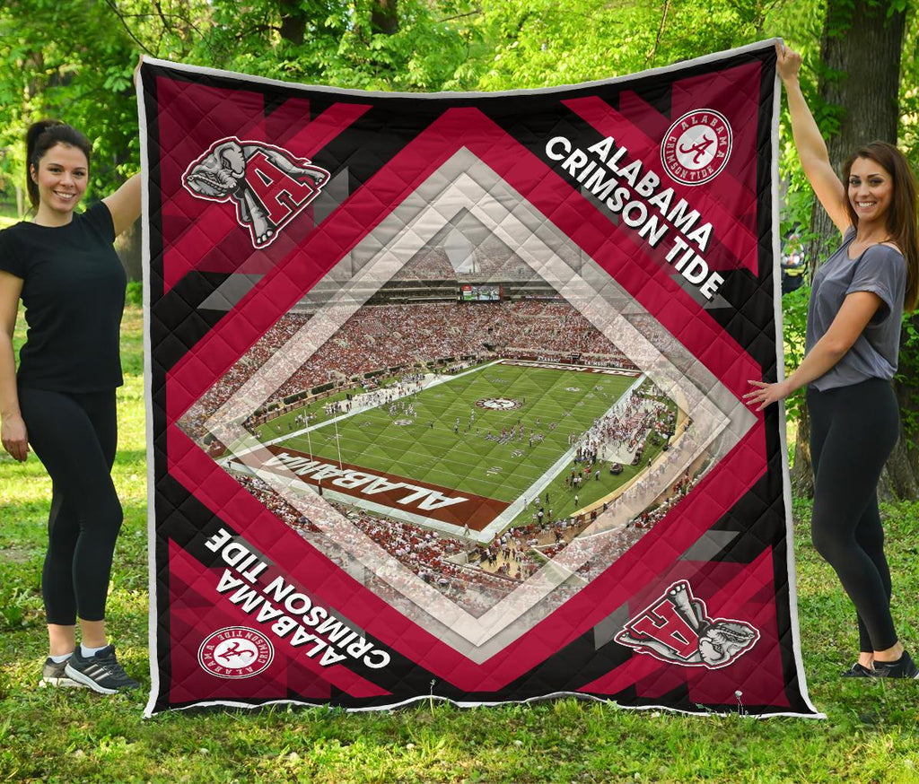 Pro Alabama Crimson Tide Stadium Quilt For Fan Vota Color   Front 1 Ef7d2681 3f05 47bb 9deb B5868b19f7a5 1024x1024 