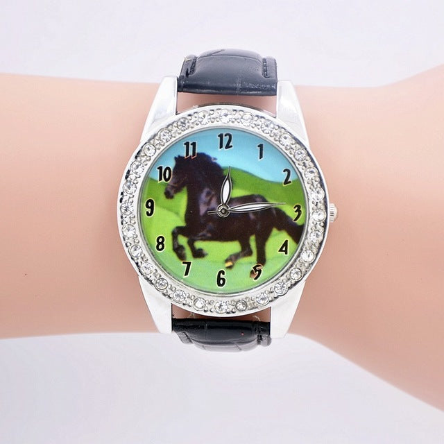 Horse Watches Men And Women Dress Fashion Leather Wristwatch Quartz Watch
