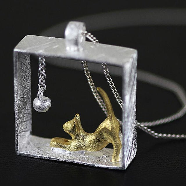 Square Cat Catching Crystal Necklaces